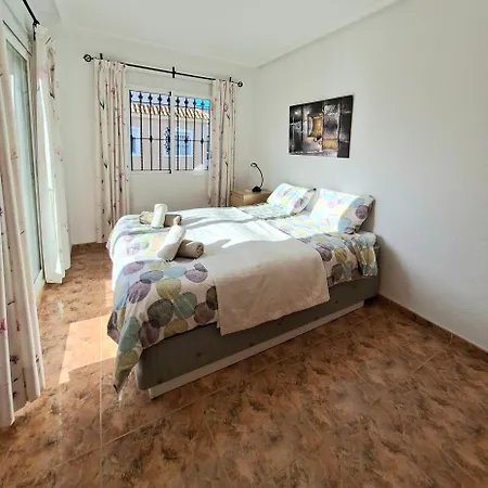 Appartamento Pool & Roof Terrace-2br Townhouse-cabo Roig Pmt24 *